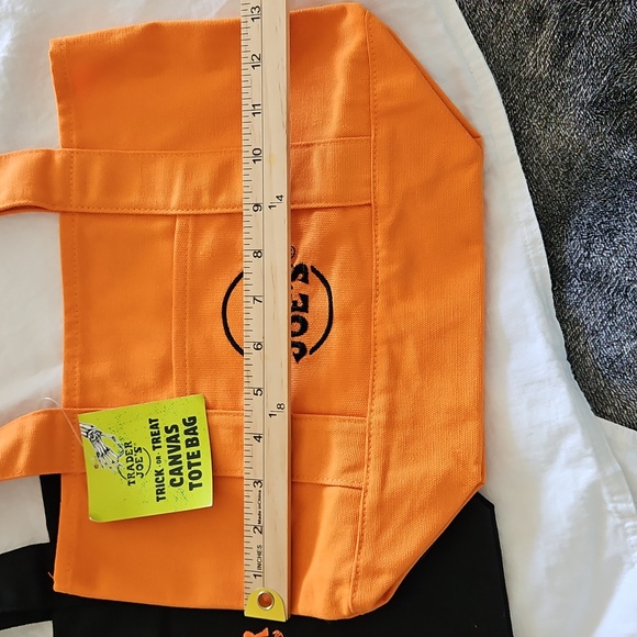 Trader Joe’s Mini Canvas Tote, Set of 2, Halloween colors, NWT - Picture 2 of 9